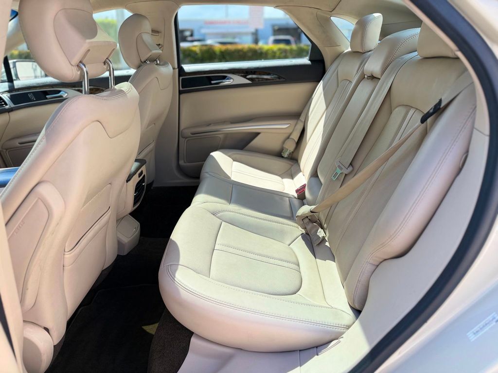 2016 Lincoln MKZ 4dr Sedan Hybrid FWD 1 Owner - 23012519 - 26