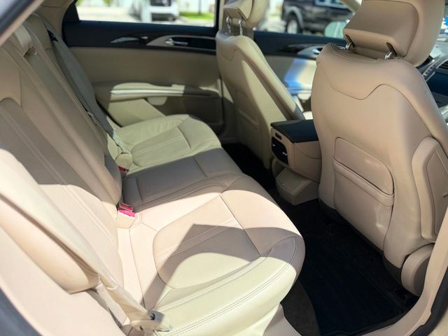 2016 Lincoln MKZ 4dr Sedan Hybrid FWD 1 Owner - 23012519 - 45