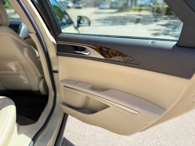 2016 Lincoln MKZ 4dr Sedan Hybrid FWD 1 Owner - 23012519 - 46