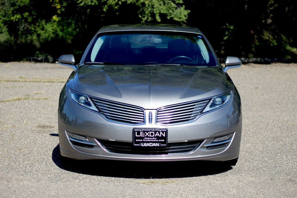 2016 Lincoln MKZ photo 4