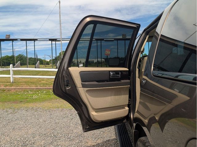 2016 Lincoln Navigator 4WD 4dr Reserve - 23044633 - 10