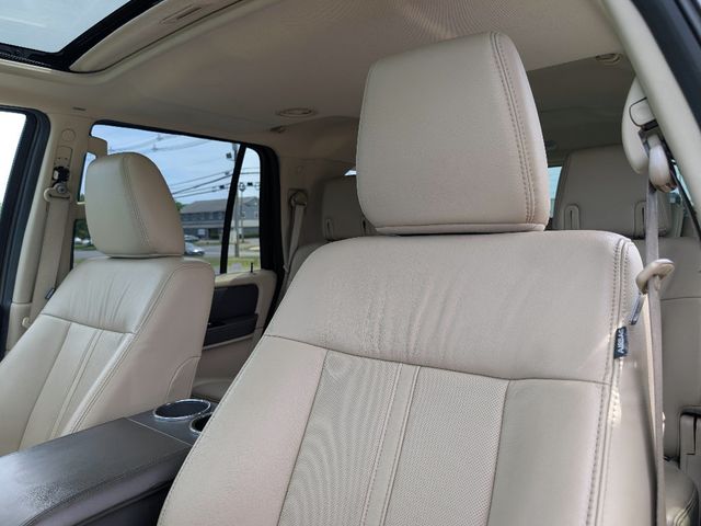2016 Lincoln Navigator 4WD 4dr Reserve - 23044633 - 14