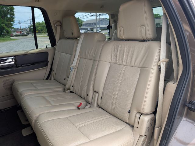 2016 Lincoln Navigator 4WD 4dr Reserve - 23044633 - 16