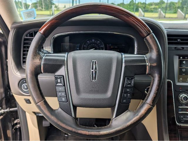 2016 Lincoln Navigator 4WD 4dr Reserve - 23044633 - 21