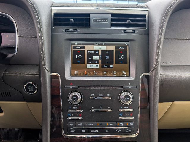 2016 Lincoln Navigator 4WD 4dr Reserve - 23044633 - 26