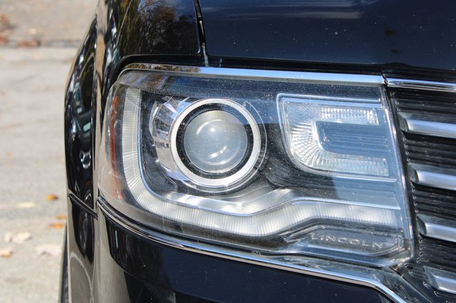 2016 Lincoln Navigator 4WD 4dr Select - 22942105 - 33