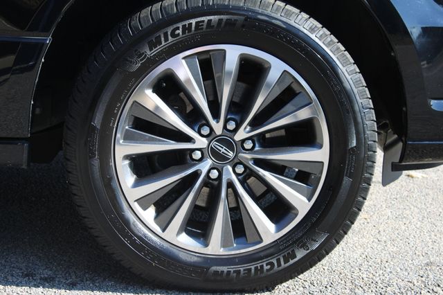 2016 Lincoln Navigator 4WD 4dr Select - 22942105 - 41