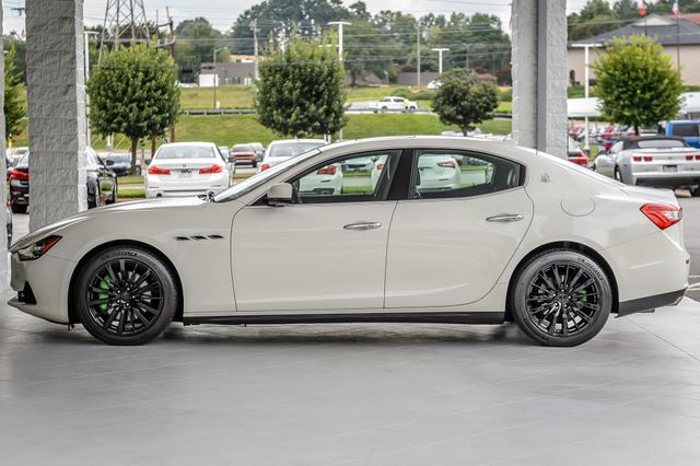 2016 Maserati Ghibli GHIBLI - GREAT MILES - VERY CLEAN - NAV - BACKUP CAM - BLUETOOTH - 23072591 - 52
