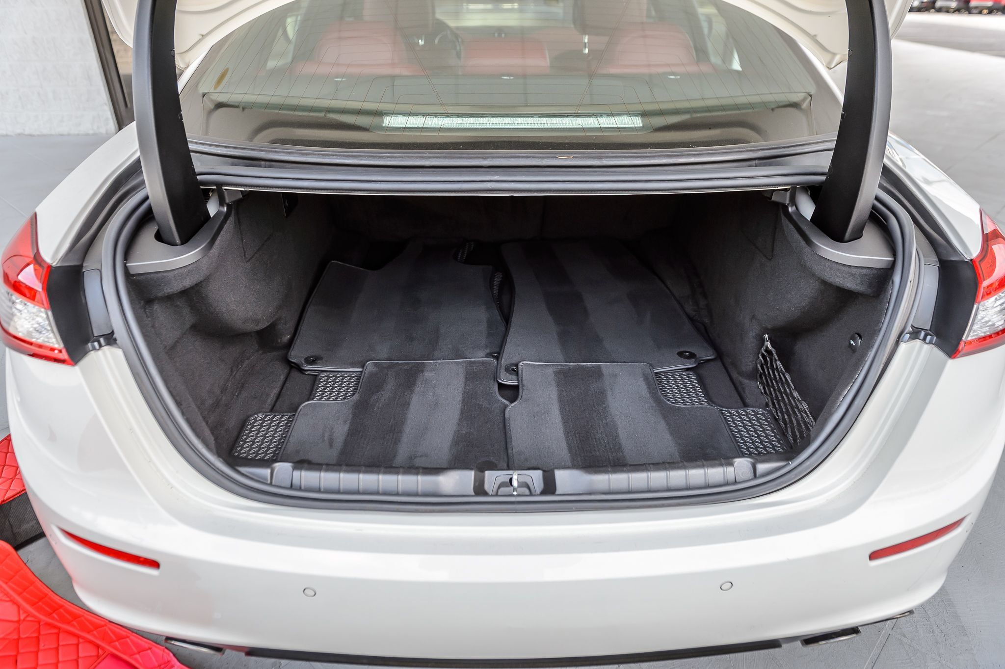 2016 Maserati Ghibli photo 11