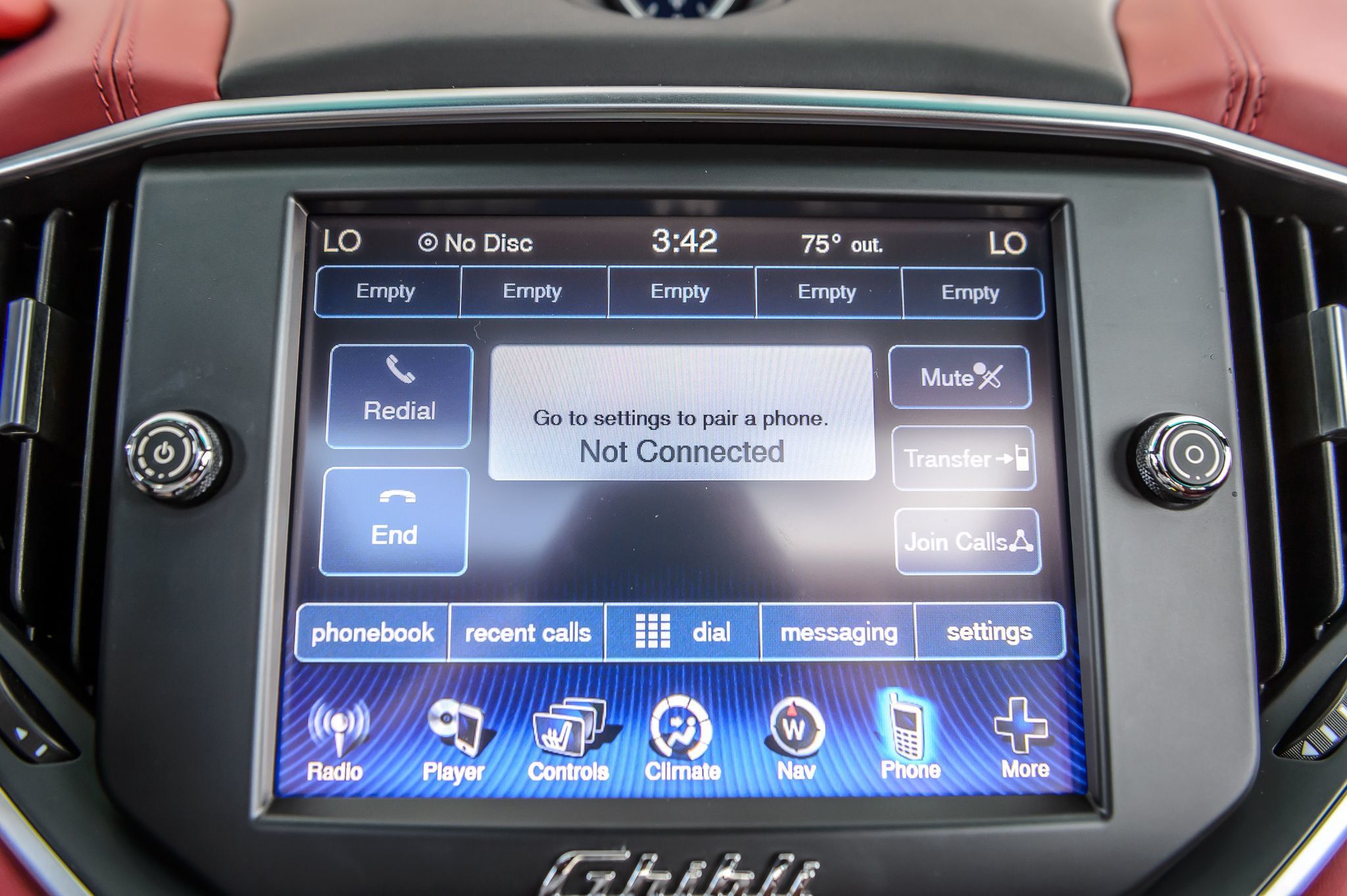 2016 Maserati Ghibli photo 22
