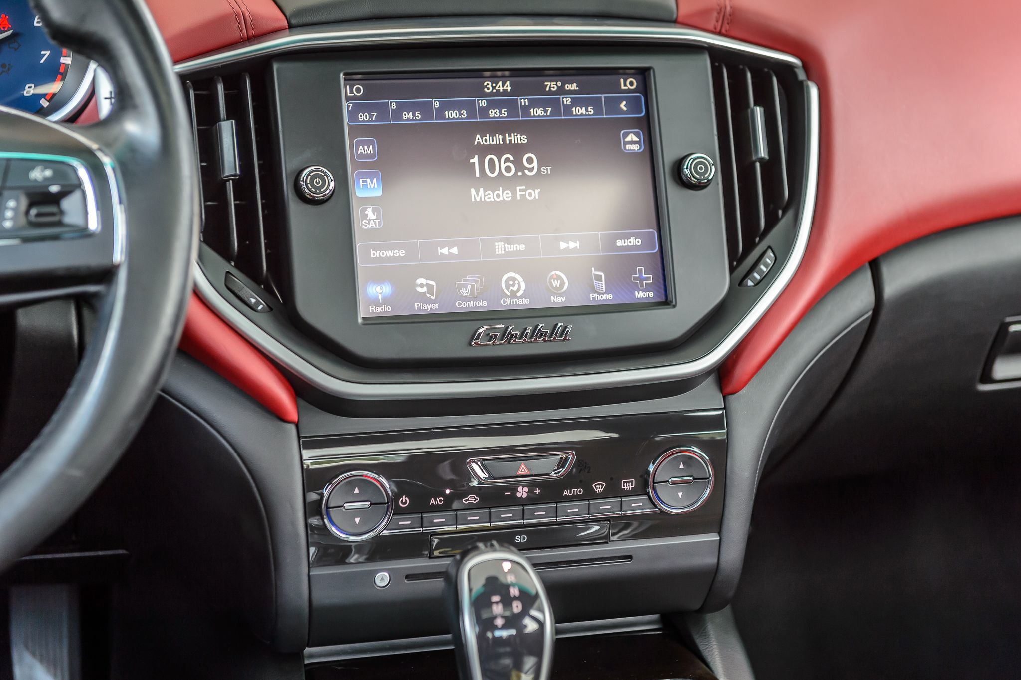 2016 Maserati Ghibli photo 29