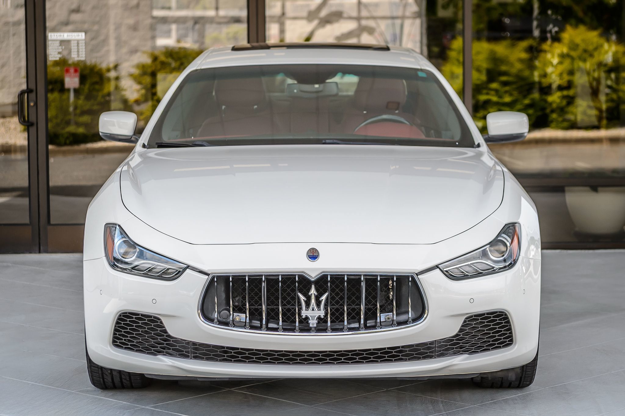 2016 Maserati Ghibli photo 5