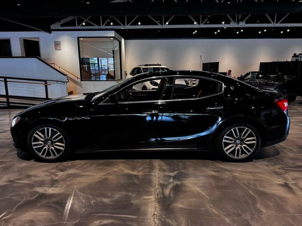 2016 Maserati Ghibli LocalTrade/8WayPowerSeats/MoonRoof/RearCam/DualZoneClimate - 23015374 - 1