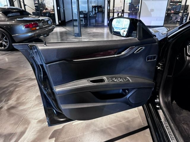 2016 Maserati Ghibli LocalTrade/8WayPowerSeats/MoonRoof/RearCam/DualZoneClimate - 23015374 - 8