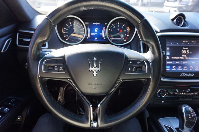 2016 Maserati Ghibli SUPER LOW MILES, PREMIUM WHEELS, LEATHER SEATS, MOON ROOF - 23099579 - 24