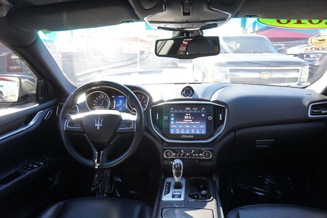 2016 Maserati Ghibli SUPER LOW MILES, PREMIUM WHEELS, LEATHER SEATS, MOON ROOF - 23099579 - 39