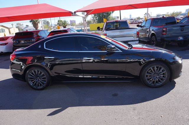2016 Maserati Ghibli SUPER LOW MILES, PREMIUM WHEELS, LEATHER SEATS, MOON ROOF - 23099579 - 4