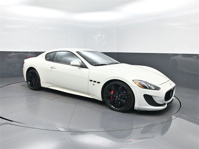 2016 Maserati GranTurismo 2dr Coupe Sport - 22935616 - 29