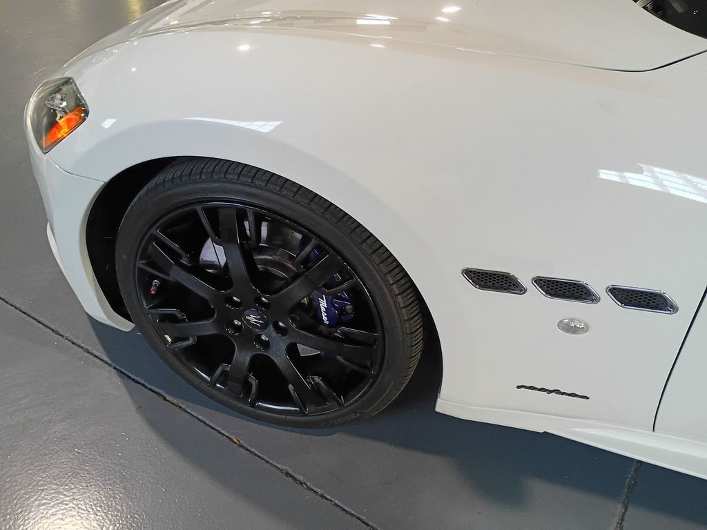 2016 Maserati GranTurismo Convertible 2dr Sport Clean Carfax Florida Car - 23081657 - 49