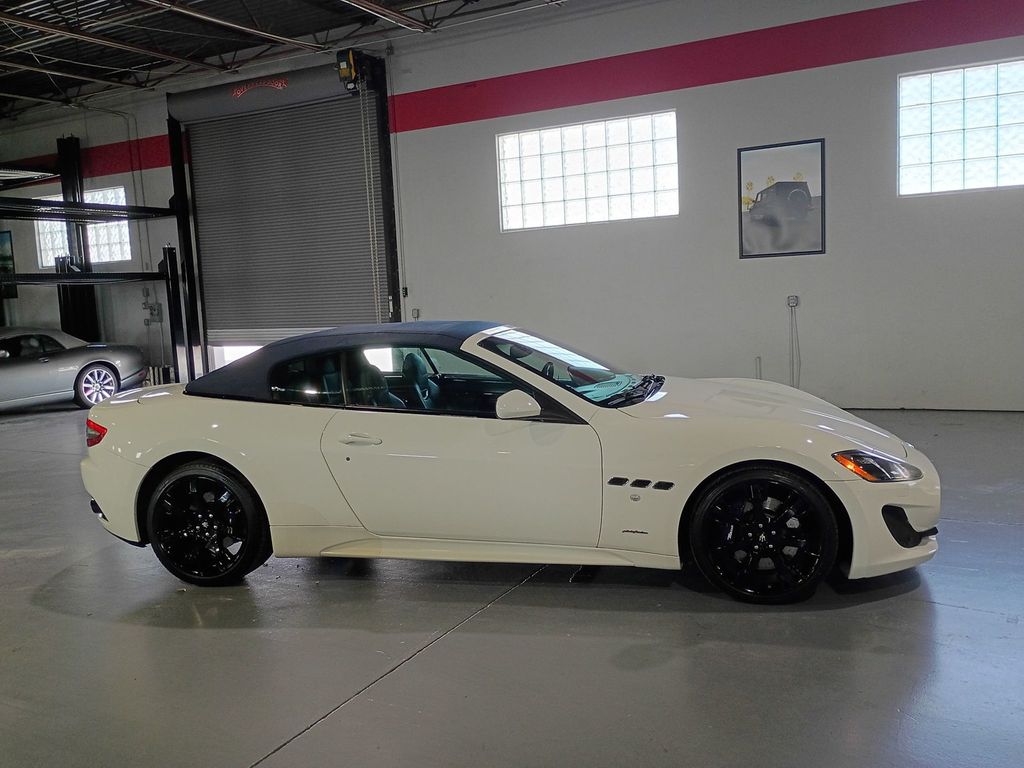 2016 Maserati GranTurismo Convertible 2dr Sport Clean Carfax Florida Car - 23081657 - 8