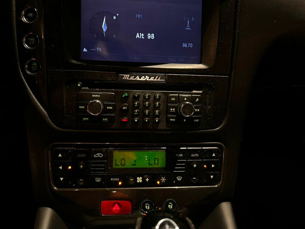 2016 Maserati GranTurismo Convertible LocalTrade/Sport/Convertible/HtdSeats/NAV/20"AstroWheels - 23004701 - 18