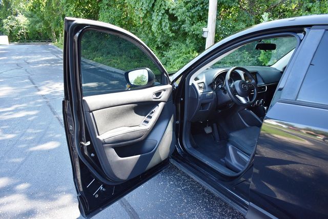 2016 Mazda CX-5 2016.5 FWD 4dr Automatic Sport - 23057664 - 32