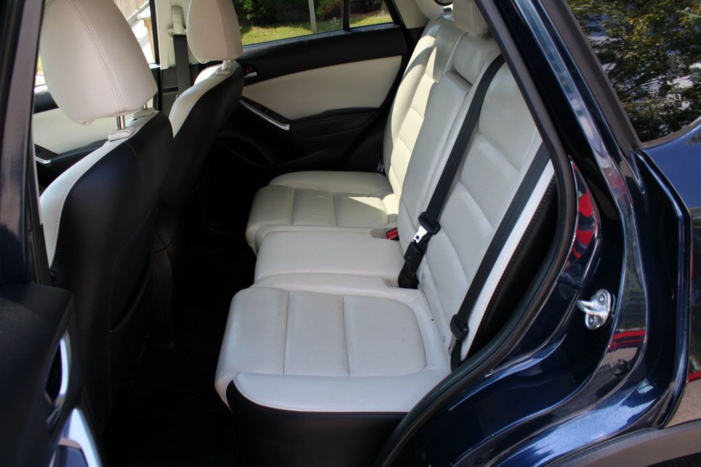 2016 Mazda CX-5 Grand Touring photo 21