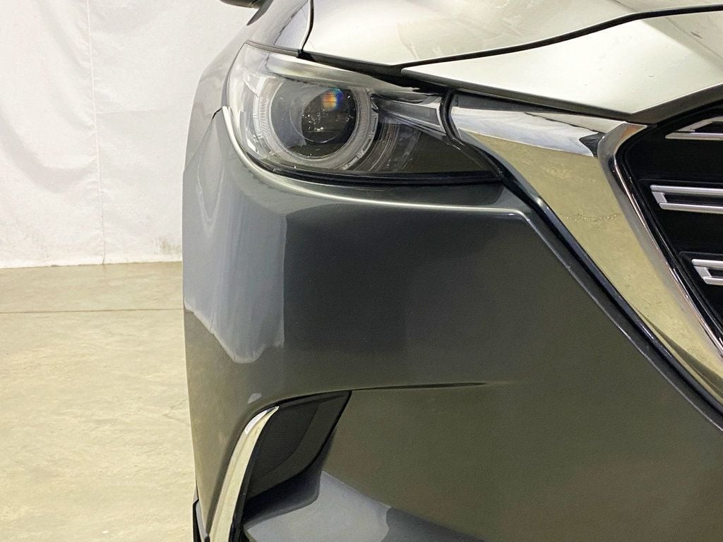 2016 Mazda CX-9 Signature photo 11