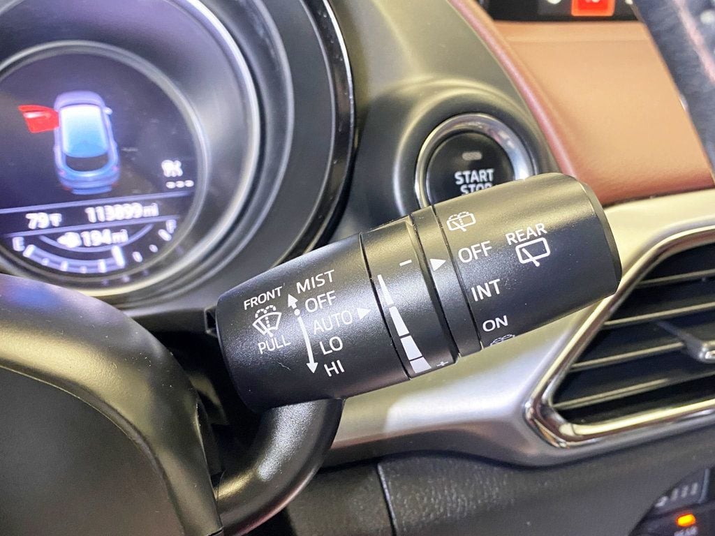 2016 Mazda CX-9 Signature photo 28