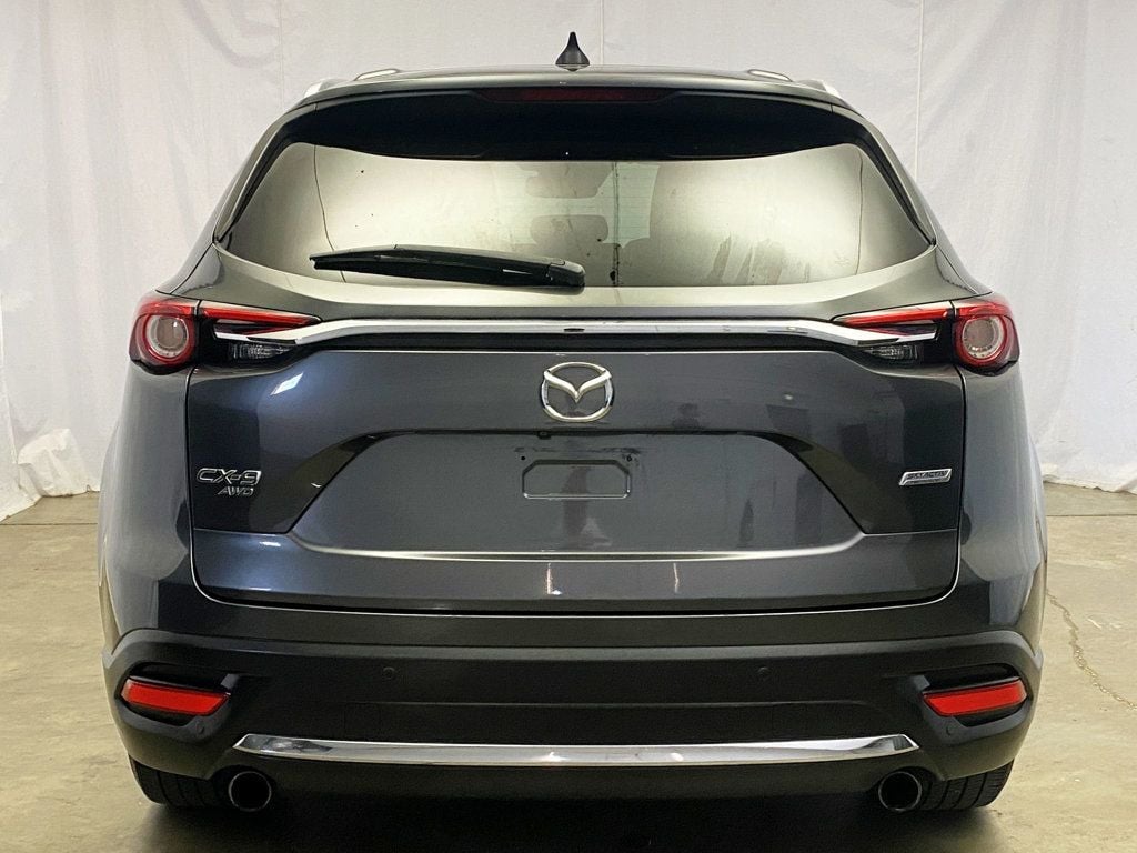 2016 Mazda CX-9 Signature photo 4