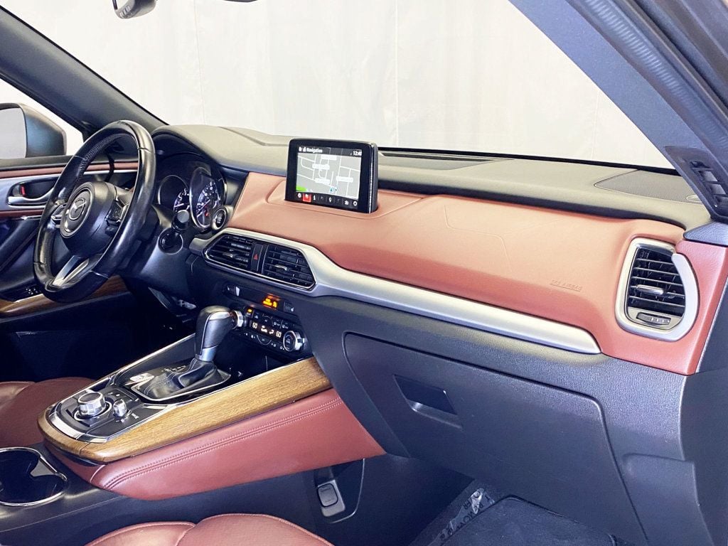 2016 Mazda CX-9 Signature photo 43