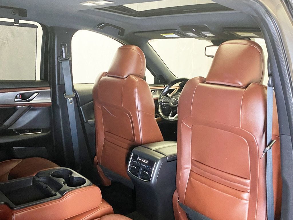 2016 Mazda CX-9 Signature photo 47