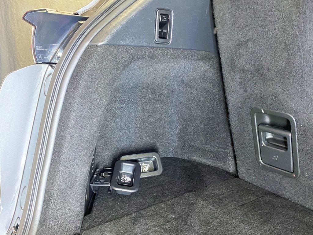 2016 Mazda CX-9 Signature photo 59