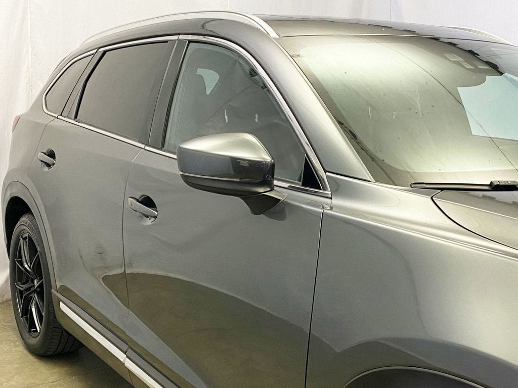 2016 Mazda CX-9 Signature photo 8