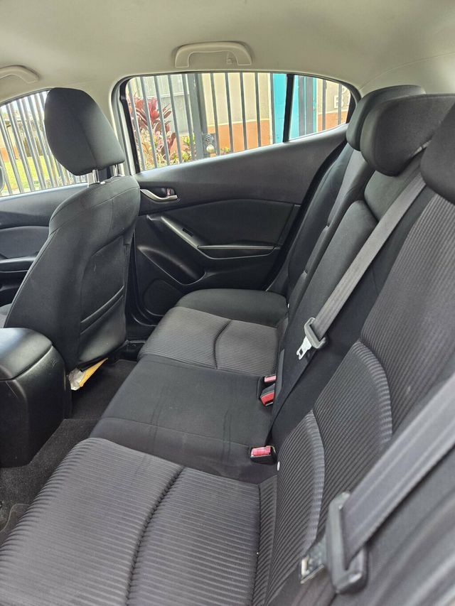 2016 Mazda Mazda3  - 22969665 - 4