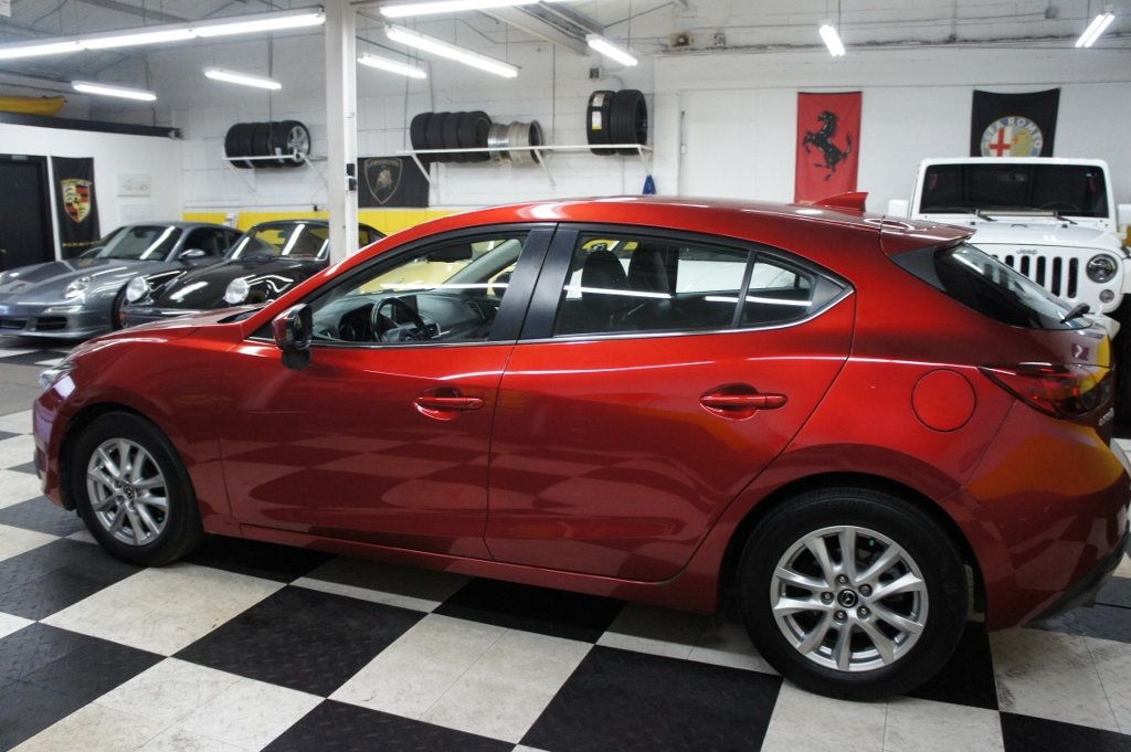 2016 Mazda Mazda3 Grand Touring photo 16