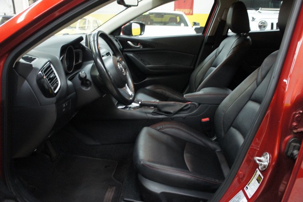 2016 Mazda Mazda3 Grand Touring photo 22