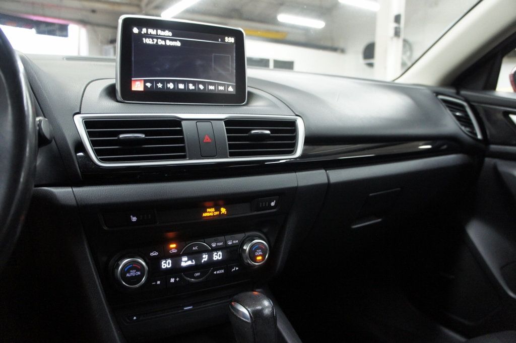 2016 Mazda Mazda3 Grand Touring photo 28