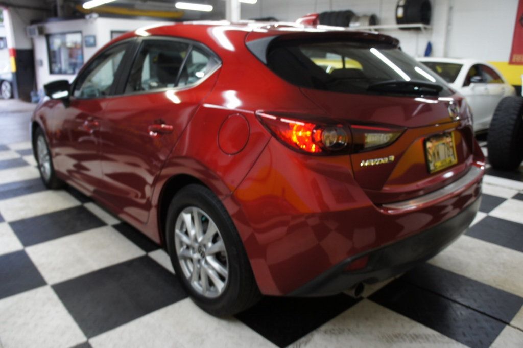 2016 Mazda Mazda3 Grand Touring photo 31