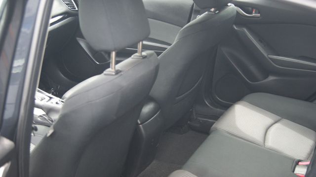 2016 Mazda Mazda3 3 MONTH WARRANTY , JUST SERVICED , VERY CLEAN INSIDE AND OUT  - 23022929 - 22