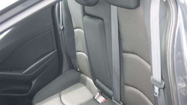 2016 Mazda Mazda3 3 MONTH WARRANTY , JUST SERVICED , VERY CLEAN INSIDE AND OUT  - 23022929 - 23