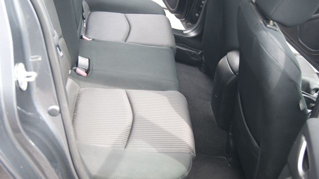 2016 Mazda Mazda3 3 MONTH WARRANTY , JUST SERVICED , VERY CLEAN INSIDE AND OUT  - 23022929 - 25