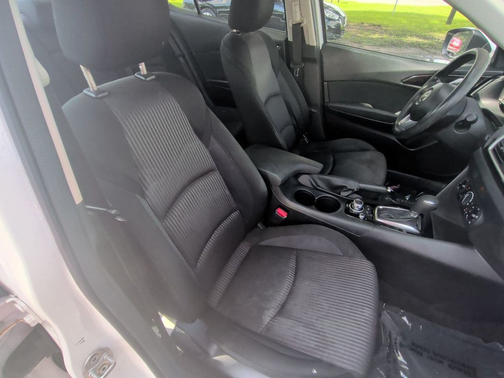 Mazda Mazda3 4dr Sedan Automatic i Sport photo 20