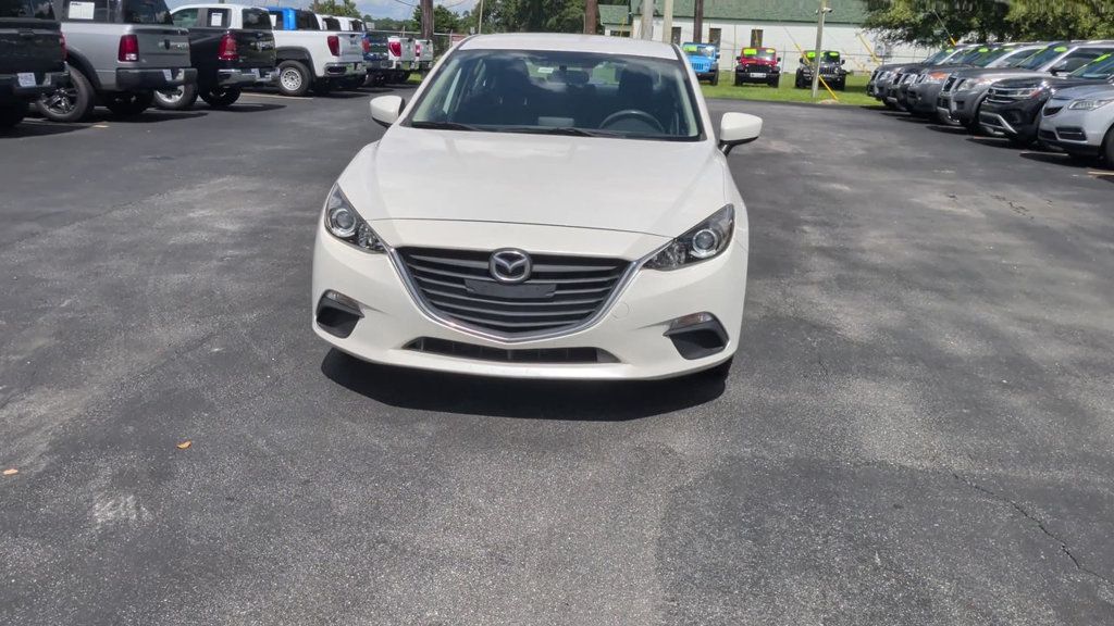 Mazda Mazda3 4dr Sedan Automatic i Sport photo 3