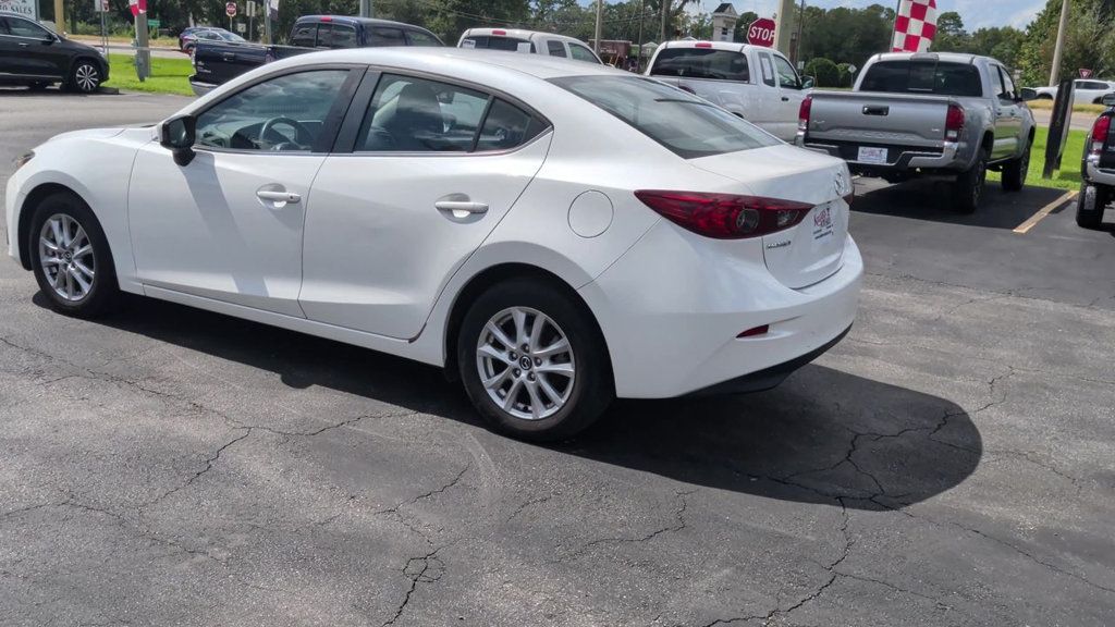 Mazda Mazda3 4dr Sedan Automatic i Sport photo 6