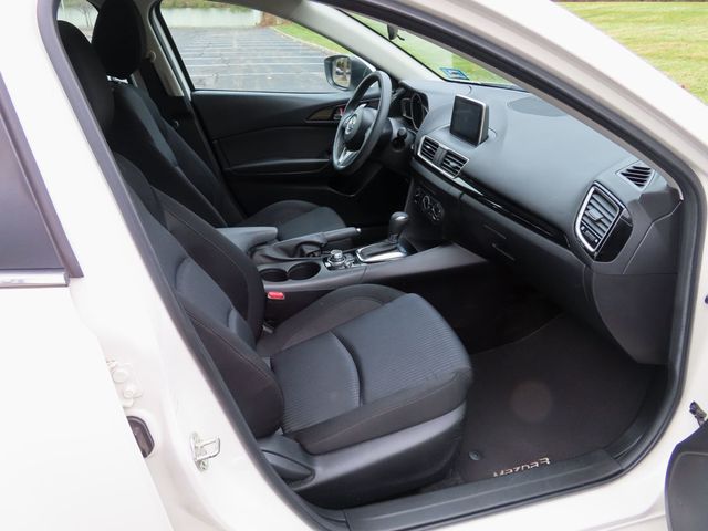 2016 Mazda Mazda3 4dr Sedan Automatic i Sport - 22938734 - 19