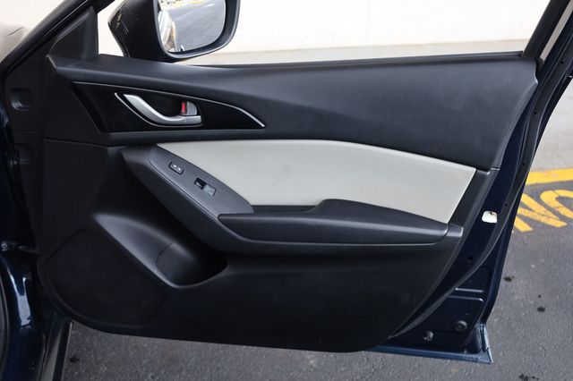 2016 Mazda Mazda3 4dr Sedan Automatic i Sport - 22958268 - 20