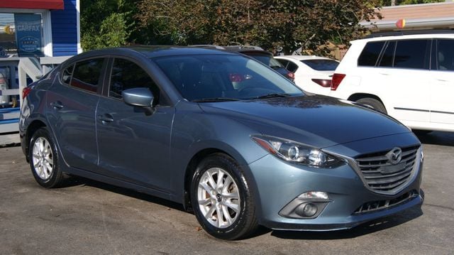 2016 Mazda Mazda3 4 NEW TIRES ,JUST SERVICED , VERY CLEAN INSIDE AND OUT - 22921548 - 0
