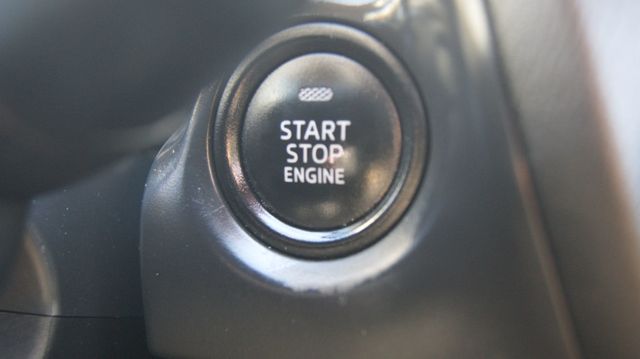 2016 Mazda Mazda3 4 NEW TIRES ,JUST SERVICED , VERY CLEAN INSIDE AND OUT - 22921548 - 12