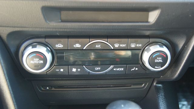 2016 Mazda Mazda3 4 NEW TIRES ,JUST SERVICED , VERY CLEAN INSIDE AND OUT - 22921548 - 13